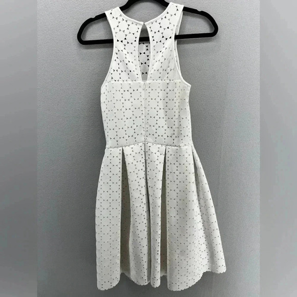 Trina Turk dress, fit and flare, double lined,white, knee length,Key hole back - Picture 3 of 8